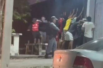 Após a repercussão, o policial se pronunciou nas redes sociais (Foto: WhatsApp/Reprodução)