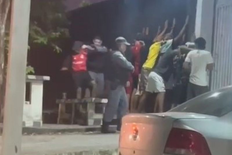 Após a repercussão, o policial se pronunciou nas redes sociais (Foto: WhatsApp/Reprodução)