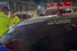 O caso aconteceu na avenida Torquato Tapajós, na zona norte da cidade (Foto: WhatsApp/Reprodução)