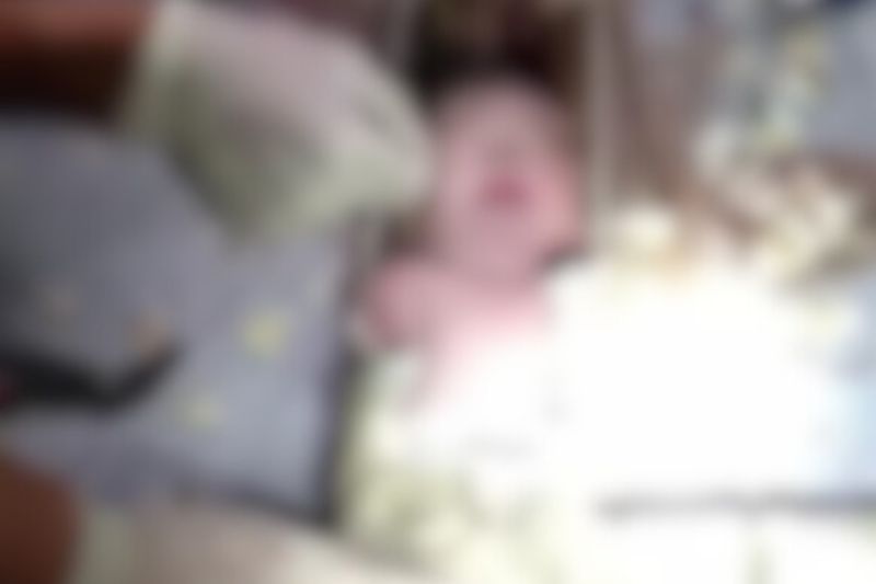 Tia estava dormindo em rede com a perna sobre o bebê. IML diz que causa da morte foi asfixia (Foto: WhatsApp/Reprodução)