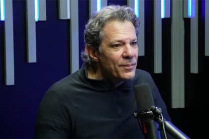 Fernando Haddad afirma que o Brasil precisa de uma classe dirigente desvencilhada da classe dominante econômica (Imagem: TV Brasil/Reprodução)