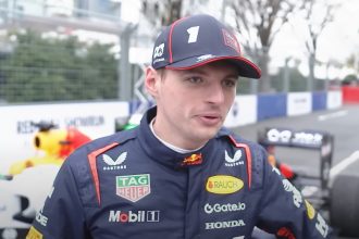 Max Verstappen venceu GP do Arzebaijão e encostou nos líderes da Fórmula 1 (Imagem: YouTube/Reprodução)