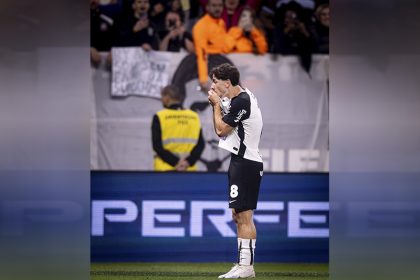Rodrigo Garro marcou o primeiro gol do Corinthians (Foto: Rodrigo Coca/Agência Corinthians)