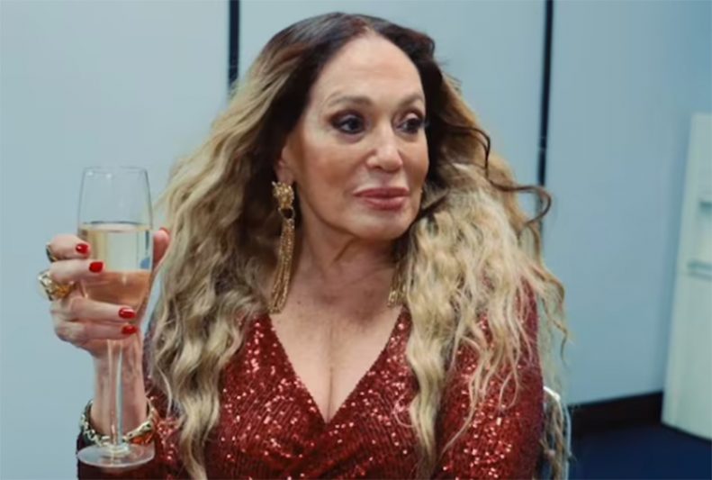 Suzana Vieira em campanha da TV Globo para show de Mariah Carey (Imagem: Instagram/Reprodução)