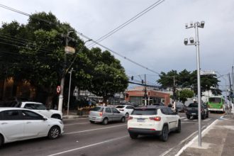 Radares de trânsito estão instalados em pontos estratégicos de avenidas em Manaus (Foto: IMMU/Divulgação)
