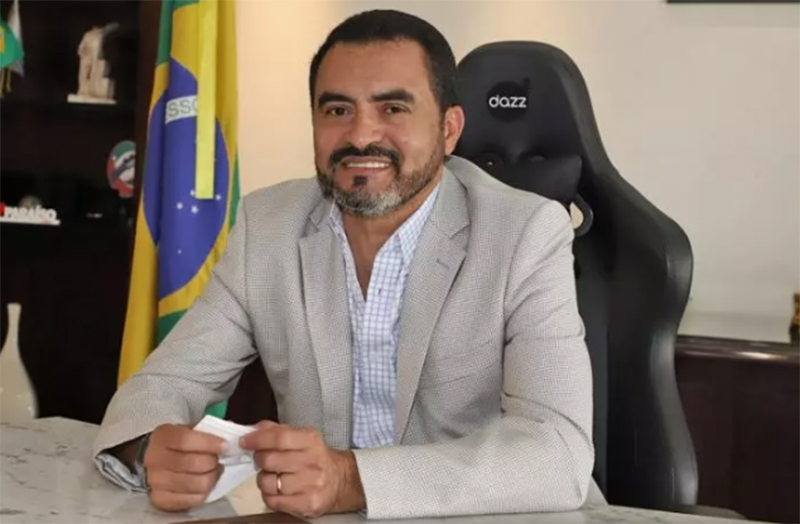 Governador Wanderlei Barbosa foi afastado do cargo (Foto: Governo de Tocantins/Secom)