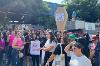 Professores pedem arquivamento de projeto de lei sobre regras para aposentadoria (Imagem: WhatsApp/Divulgação)