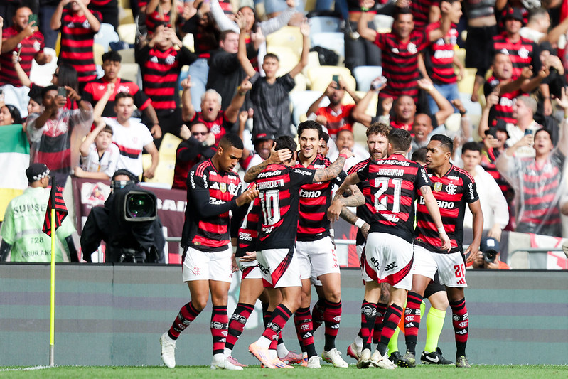 Mengão escalado!! Confira os titulares do Flamengo para decisão no Carioca!