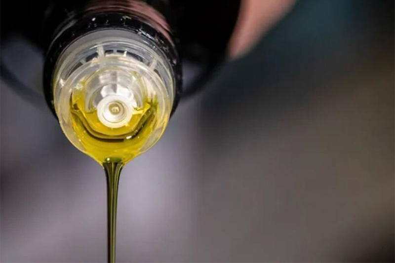 Azeite de oliva da marca Ouro Negro foi proibido pela Anvisa (Foto: Divulgação)