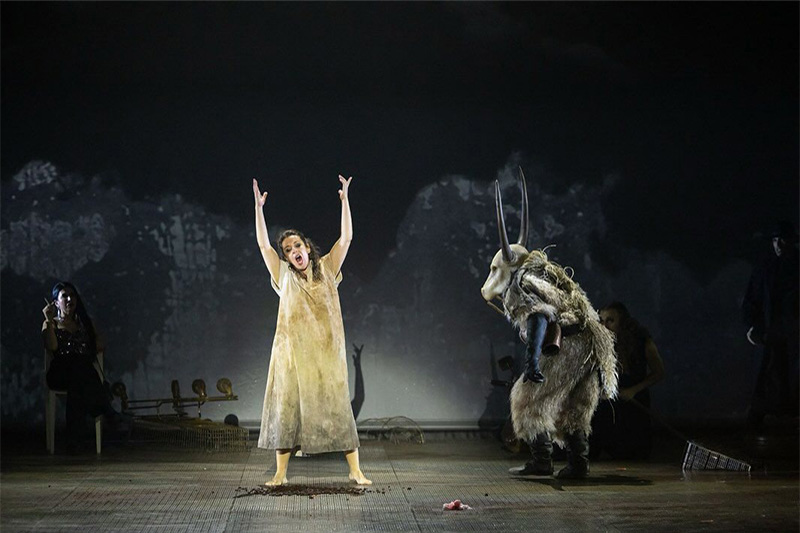 A soprano Berna Perles em cena de ‘Yerma’: ópera produzida em Manaus e encenada na Espanha (Foto: SEC/Divulgação)