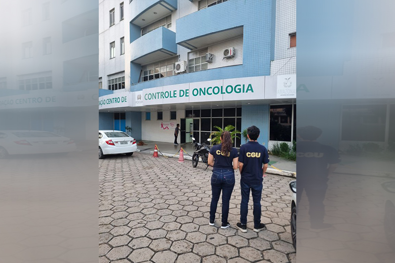 Agentes da CGU na FCecon: operação contra fraude na saúde pública do Amazonas (Foto: CGU/Divulgação)