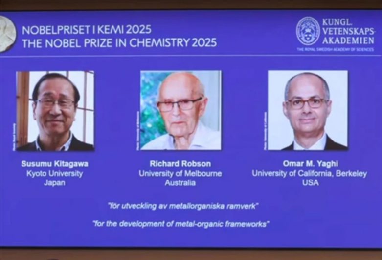 Susumu Kitagawa, Richard Robson e Omar M. Yaghi ganham o Nobel de Química (Imagem: YouTube/Reprodução)