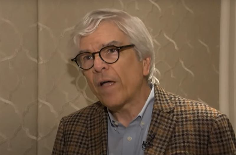 Paul Michael Romer defende que brasileiros não aceitem interferência de big techs (Imagem: DD India/YouTube)