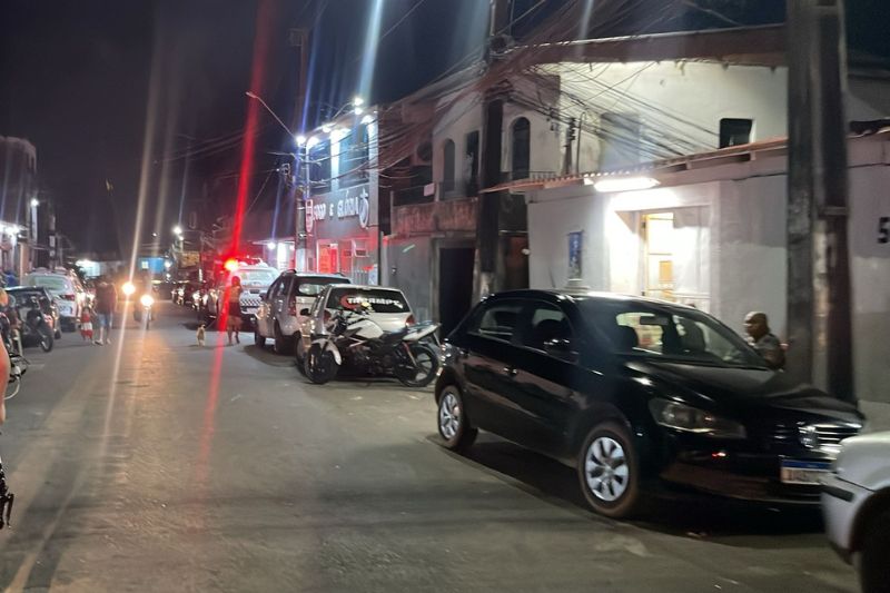 O crime aconteceu no bairro Compensa, na zona Oeste da capital (Foto: WhatsApp/Reprodução)