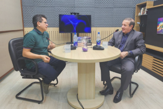 Aldrim Almeida e Marcelo Salum no programa Virando o Jogo (Foto: Divulgação)