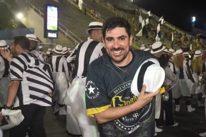 Humorista Marcelo Adnet é um dos compositores do samba da escola (Foto: Divulgação)