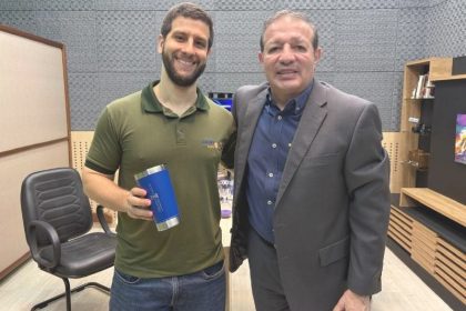 Eduardo Gobeth e Marcelo Salum no programa Virando o Jogo (Foto: Divulgação)