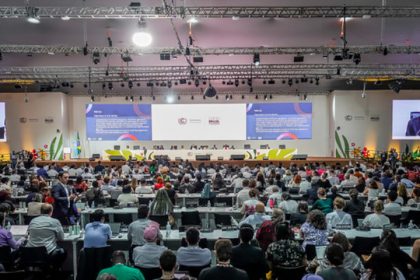 Reunião final da COp30: acordo sem inclui combustível fóssil na transição energética (Foto: Rafa Neddermeyer/COP30 Brasil Amazônia/PR)
