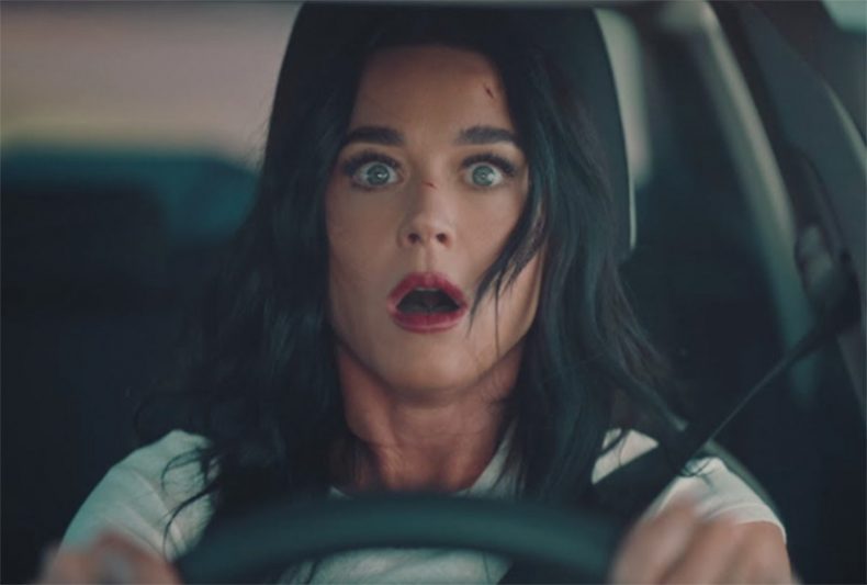 Cantora Katy Perry em cena de clipe da nova música: inspiração no cinema (Imagem: Instagram/Reprodução)