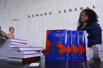 Senado publicou guia sobre a reforma do Código Civil (Foto: Andressa Anholete/Agência Senado)