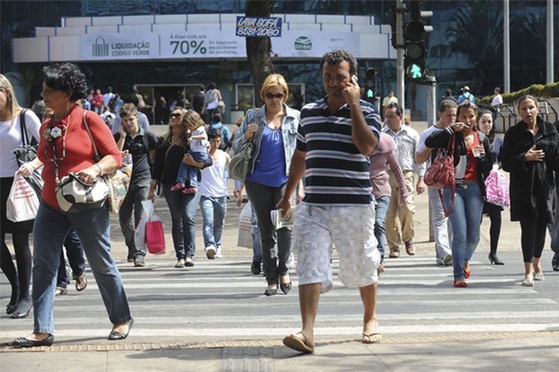 Brasileiros preferem cada vez mais a união consensual do que o casamento formal religioso e civil (Foto: Wilson Dias/ABr)