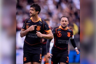 Gustavo Henrique marcou o primeiro gol na vitória do Corinthians (Foto: Rodrigo Coca/Agência Corinthians)