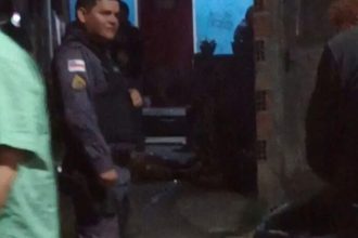 De acordo com a polícia, o crime aconteceu durante uma briga do casal (Foto: WhatsApp/Reprodução)