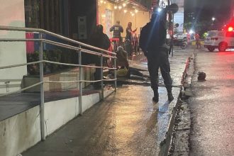 A vítima, de 21 anos, usava tornozeleira eletrônica (Foto: WhatsApp/Reprodução)