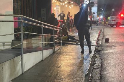 A vítima, de 21 anos, usava tornozeleira eletrônica (Foto: WhatsApp/Reprodução)