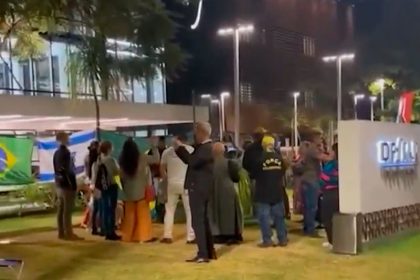 Vigília pró-Bolsonaro