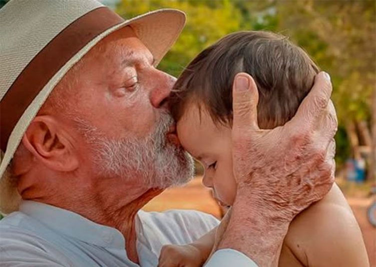 Lula e a criança