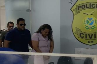 Gleyza Vasconcelos de Oliveira, 42 anos, foi presa pela Polícia Civil do Amazonas (Foto: WhatsApp/Reprodução)