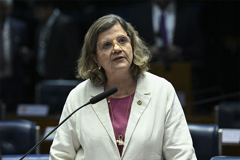 Senadora Tereza Leitão: SNE vai proporcionar cooperação para assegurar infraestrutura nas escolas  (Foto: Carlos Moura/Agência Senado)