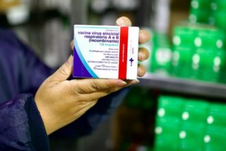 A vacina é contra o vírus sincicial respiratório (Foto: João Risi/MS)