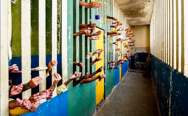 Presídio superlotado