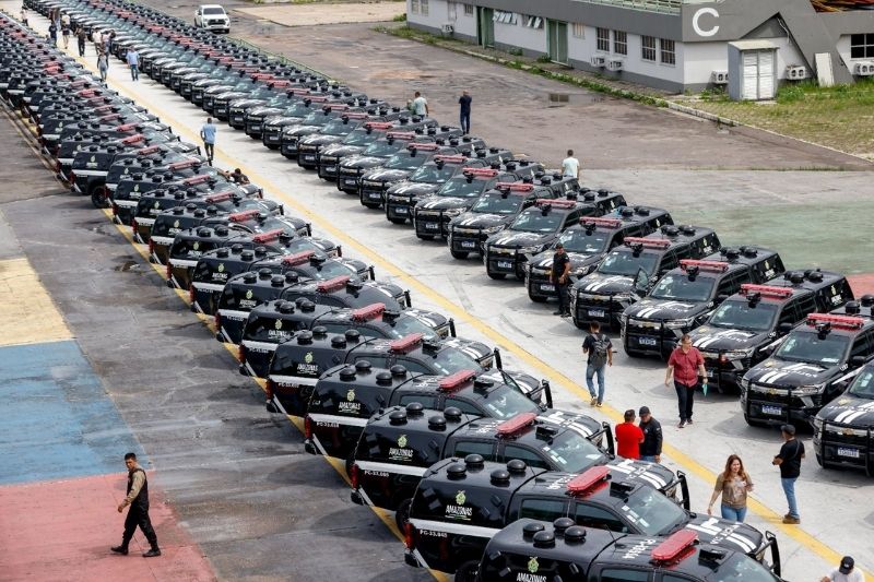 Novas viaturas entregues à Polícia Civil do Amazonas (Foto: Divulgação/PC-AM)