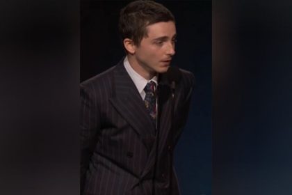 Timothée Chalamet ao agradecer prêmio de melhor ator por interpretar jogador de tênis de mesa (Imagem: Instagram/Reprodução)