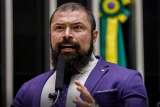 Deputado Paulo Bilynskyj publicou vídeo associando o PT ao narcotráfico (Foto: Mário Agra/Agência Câmara)
