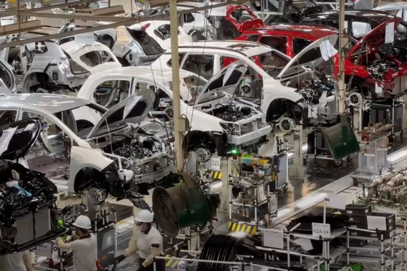 Fábrica da Toyota em Sorocaba (SP): recursos do BNDES para adquirir novas máquinas (Imagem: YouTube/Reprodução)