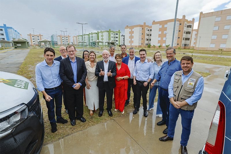 Presidente Lula na entrega de imóveis em Rio Grande (RS): ano de comparação com governos anteriores (Foto: Ricardo Stuckert/PR)