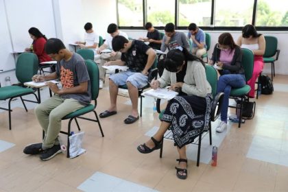 Candidatos ao Vestibular e SIS poderão se inscrever no pré-vestibular da UEA (Foto: Divulgação/UEA)