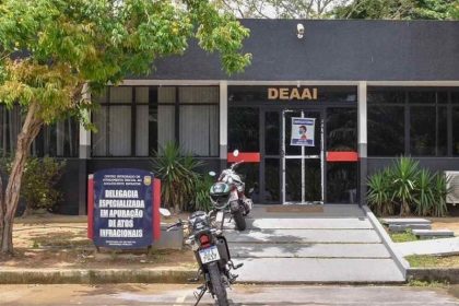 Segundo a Polícia Civil, adolescente inventou assalto para justificar facada no namorado (Foto: Divulgação)