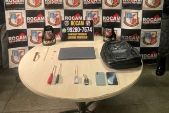 Segundo a polícia, o grupo utilizava o dispositivo eletrônico capaz de destravar portas de carros (Foto: Divulgação)