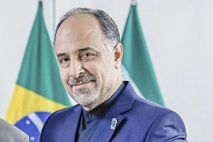 Embaixador Abdollah Nekounam Ghadiri diz que Irã levará inimigos ao arrependimento (Foto: Ricardo Stuckert/PR)