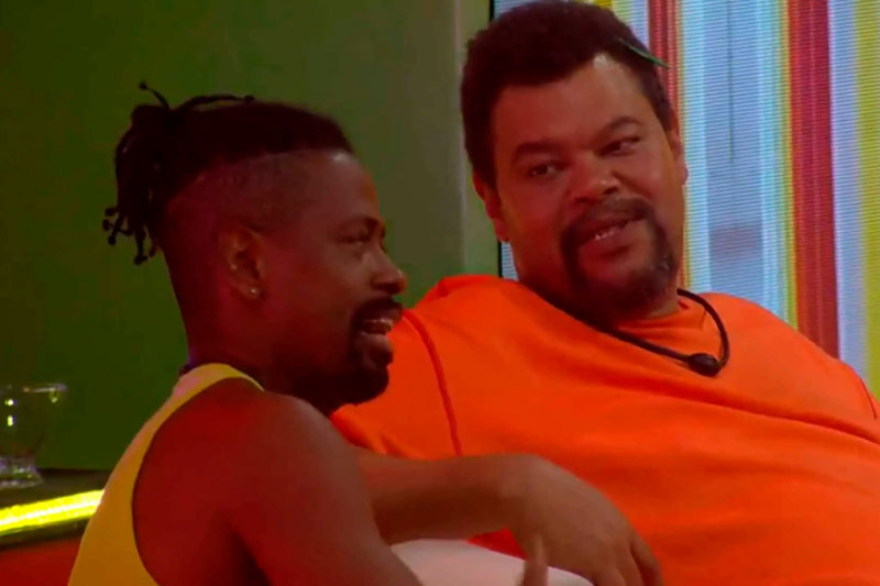 Babu reforçou plano de ignorar Ana Paulo em conversa com Leandro (Imagem: Globoplay/Reprodução)