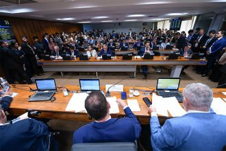 Comissão de Assuntos Econômicos do Senado impôs derrota ao governo (Foto: Edilson Rodrigues/Agência Senado)