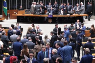 Plenário da Câmara: deputados aprovaram PL Antifacção sem imposto para bets