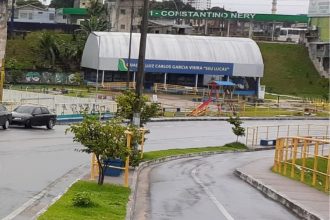 A vítima tentava atravessar a via na Orla do Bariri, no bairro Presidente Vargas (Foto: Facebook/Reprodução)