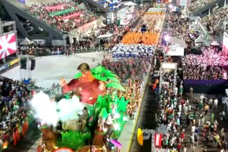 A Grande Família empolgou público e jurados com enredo em homenagem às festas juninas (Imagem: SEC/Instagram/Reprodução)