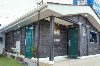 As unidades terão 50 metros quadrados de área construída (Foto: Lucas Monteiro / Defesa Civil Amazonas)